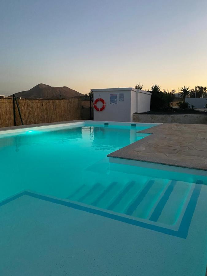 Villa Verano Apartamentos Compartidos Villaverde La Oliva Kültér fotó